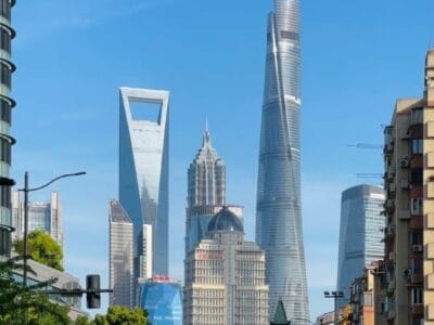 Shanghai Night – Intérprete y Guía de Negocios en China