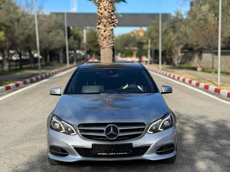 Car Rental in Tirana – No Deposit, Unlimited Mileage & 24/7 Support
