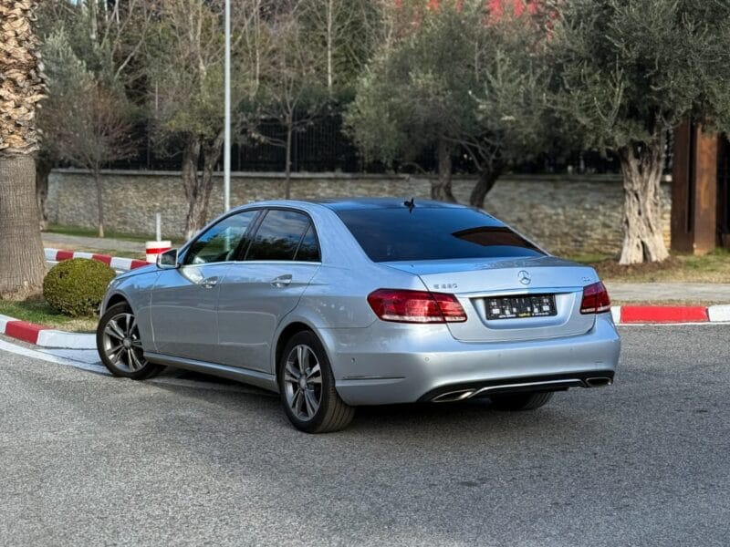 Car Rental in Tirana – No Deposit, Unlimited Mileage & 24/7 Support