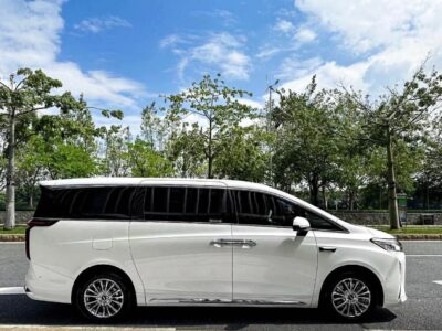 Private Airport Transfers & Car Service in China – Beijing, Guangzhou, Chongqing & Chengdu